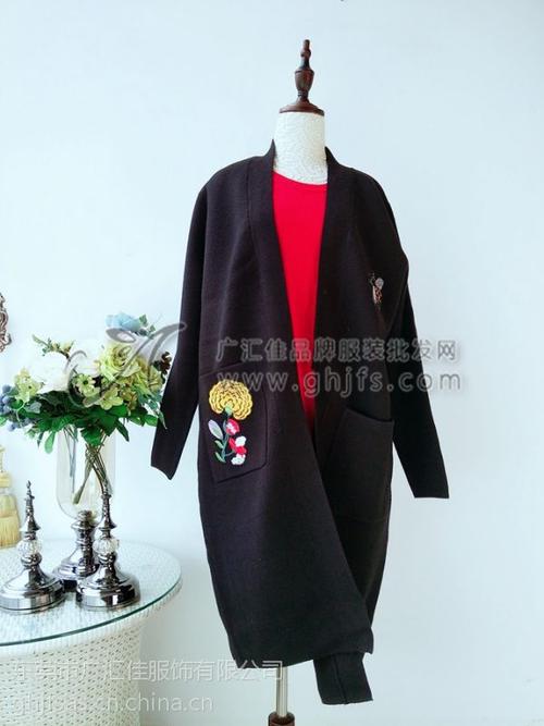 告別價格虛高！貂絨大衣工廠直批，女裝尾貨走份開啟財富風口